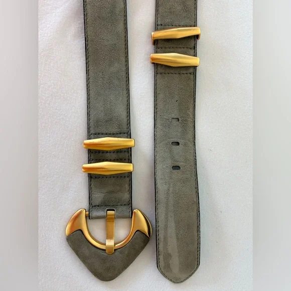 Escada Suede statement belt, matte gold hardware, suede buckle, L, 33-36” - Picture 6 of 9